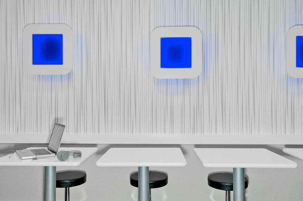 Ibis Budget - Porte De Баньоле Зручності фото
