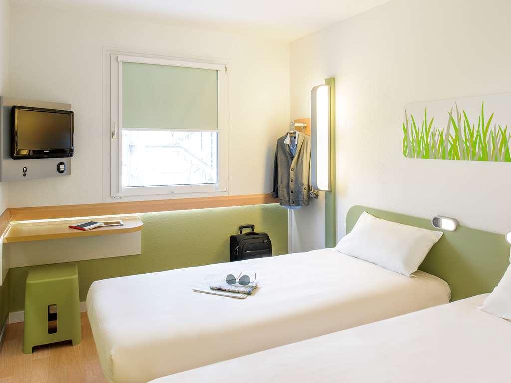 Ibis Budget - Porte De Баньоле Номер фото